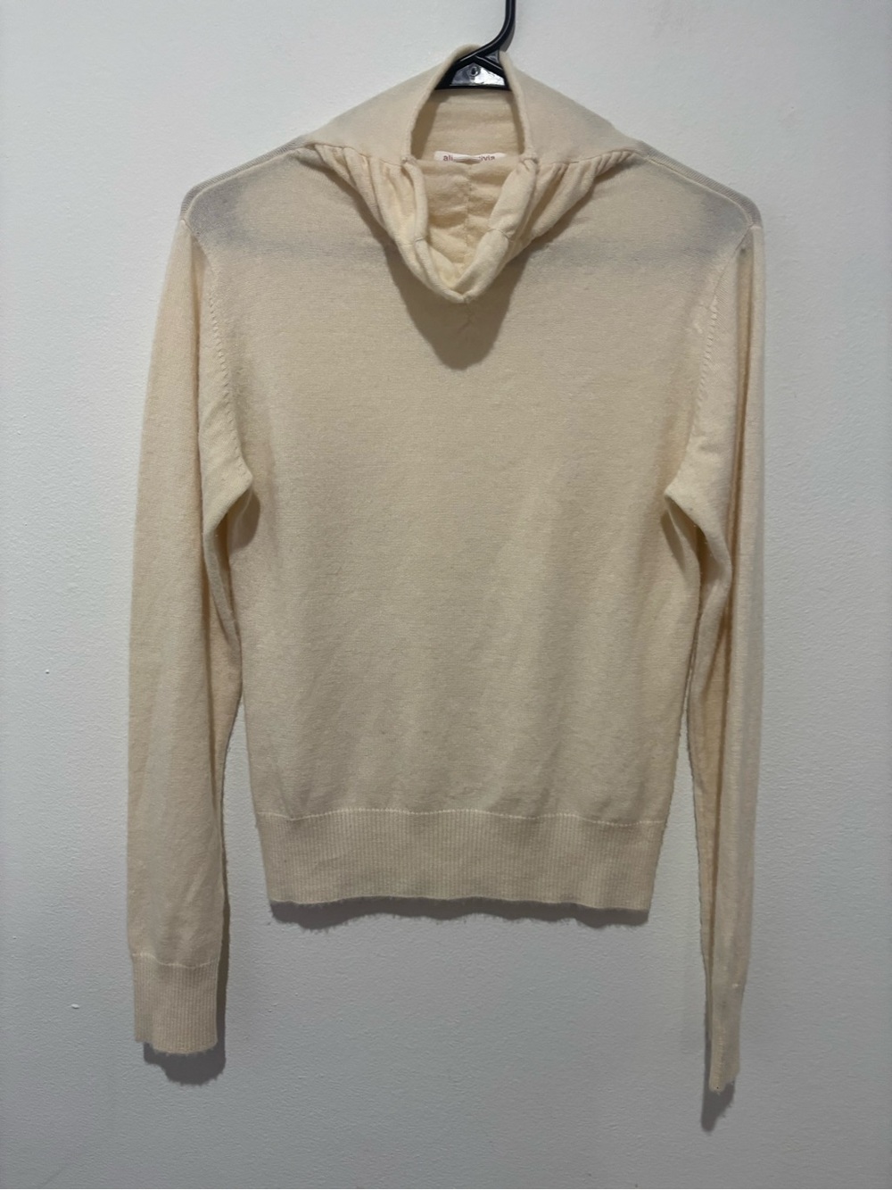 Alice + Olivia Cashmere Sweater Size Small *flawed